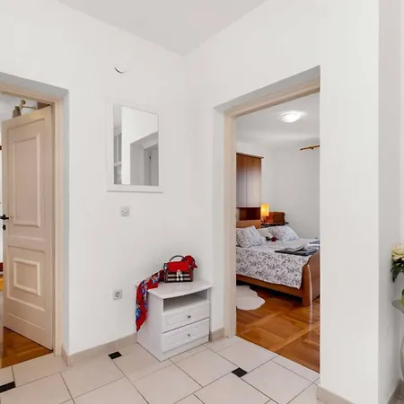 Goranka Apartment