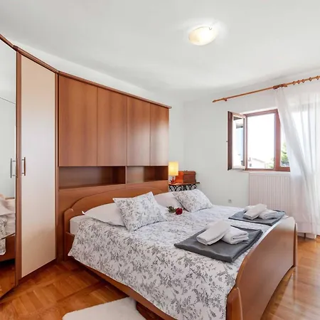 Goranka Apartment Brodarica (Sibenik-Knin)