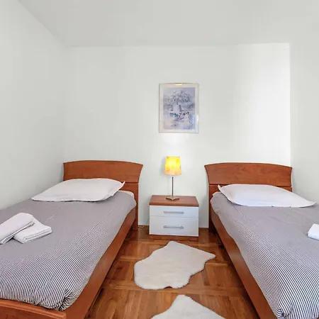 Goranka Brodarica (Sibenik-Knin)